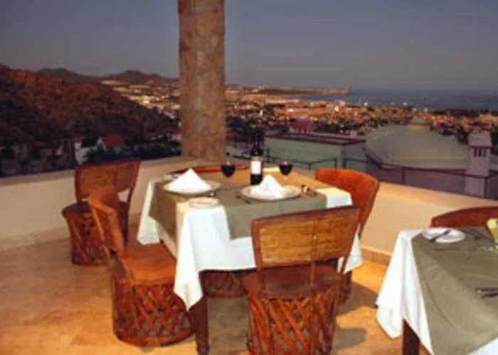 Hotel Castillo Blarney Cabo San Lucas